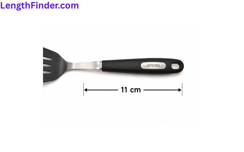 how long is 11 cm?